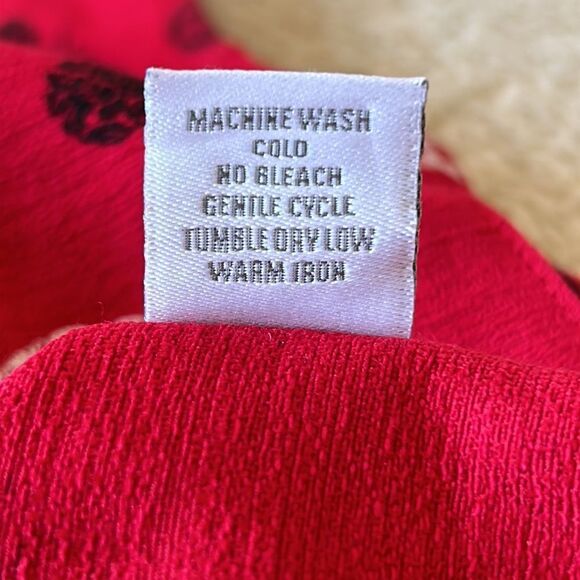 Dress Barn short sleeve blouse size small - Picture 15 of 16